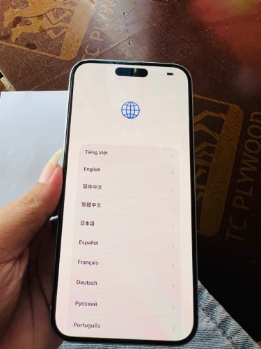 iphone 15 plus មានខ្សែរសាកហ្សីនមួយ iCloud (អេក្រង់ តួ ម៉ាស៊ីន កាមេរ៉ា. ថ្មគុណភាព 85% ហ្សីនទាំងអស់)