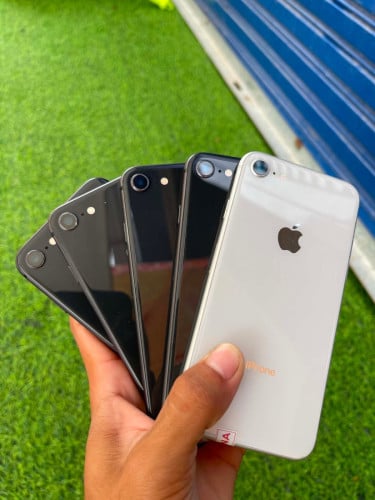 iPhone 8 / 8 Plus