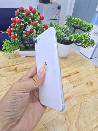 IPHONE SE2