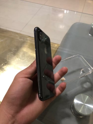 iPhone X