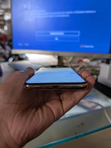 Iphone xs max64g lla zin 97%
