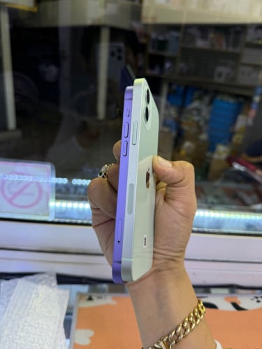 Iphone12 64G LL battery ខ្ពសៗ ហ្សីន