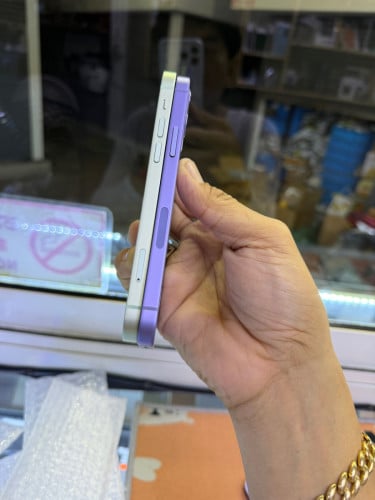 Iphone12 64G LL battery ខ្ពសៗ ហ្សីន