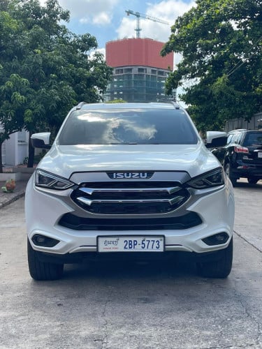 Isuzu Mu-X ឆ្នាំ2023