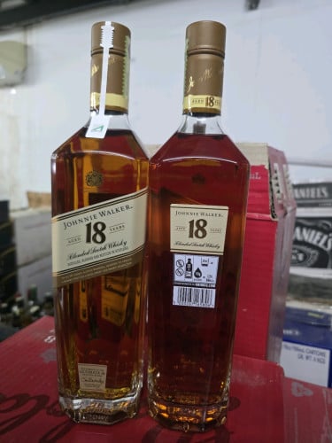 J.W aged 18years 750ml No box