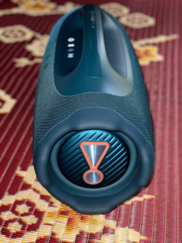 JBL BoomBox 4