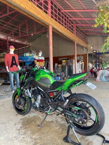 Kavasaki z650