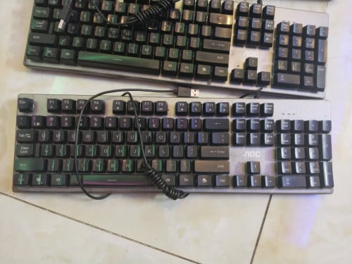 Keyboard មួយទឹក មានភ្លើង RGB (3$ ចុះ)