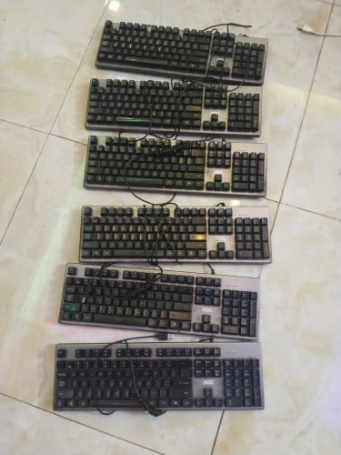 Keyboard មួយទឹក មានភ្លើង RGB (3$ ចុះ)