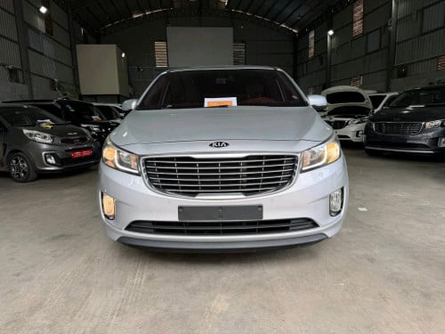 Kia canival 2015 Prestige