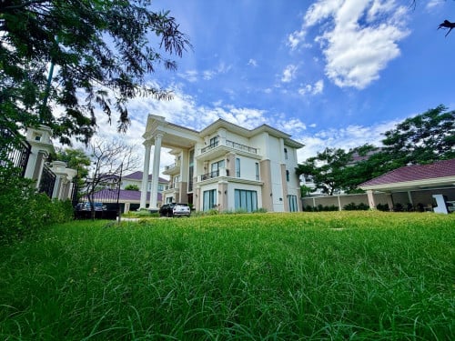 King Majestic Villa for Sale