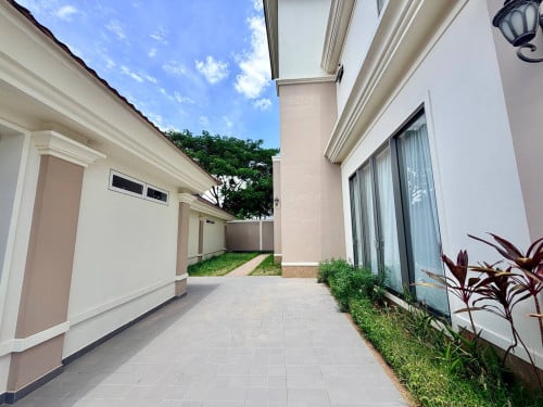 King Majestic Villa for Sale