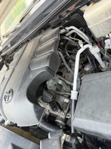 Land Cruiser 2013 full option