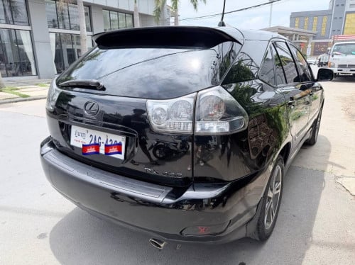 សាងLexus 330ឆ្នាំ04
