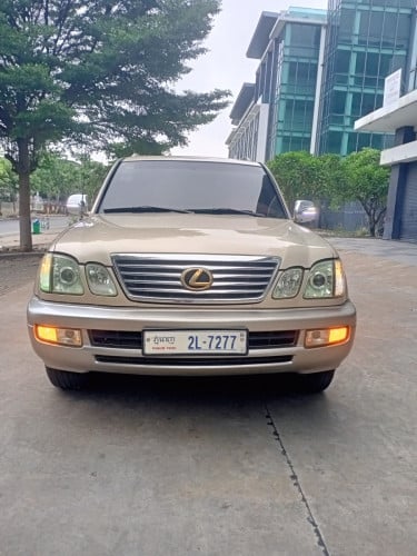 Lexus 470ឆ្នាំ2000ម្ចាសដេីមលក់ដូសារី11000$ចរចារ
