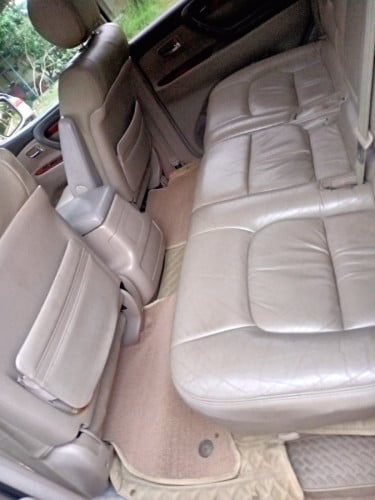 Lexus 470ឆ្នាំ2000ម្ចាសដេីមលក់ដូសារី11000$ចរចារ
