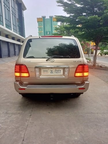 Lexus 470ឆ្នាំ2000ម្ចាសដេីមលក់ដូសារី11000$ចរចារ