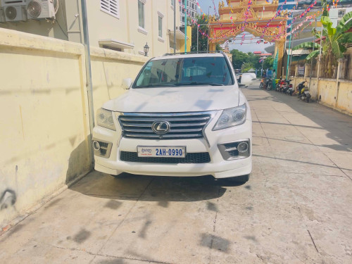 Lexus Lx 570 08 up 15ប្រឡានថ្មីខ្លាញ់គោមួយទឹក