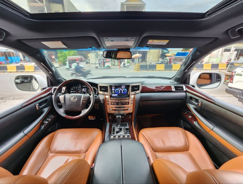 LEXUS LX570 2014 Full Option Spec Arab ថ្មីណាស់