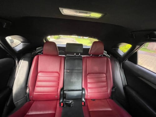 Lexus Nx200t 2015 Fsport ក្នុងឈឺរី