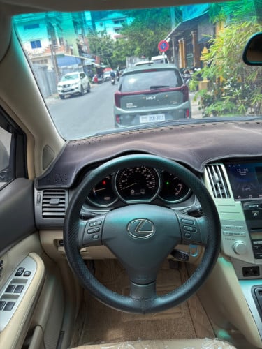Lexus RX400h ឆ្នាំ2006 H-Full ក្នុងលឿង ពណ៌ផ្សែងបារី ម្ចាស់ដើមឯកសារគ្រប់ ធានាជូនអត់បុក