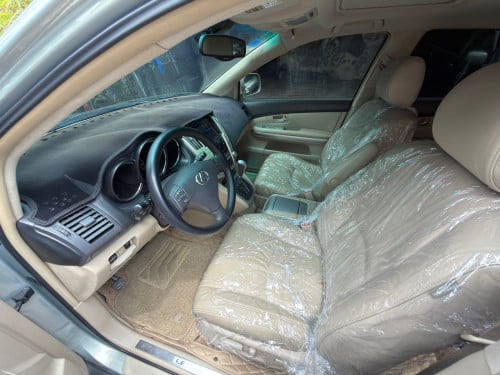 Lexus RX400h ឆ្នាំ2006 H-Full ក្នុងលឿង ពណ៌ផ្សែងបារី ម្ចាស់ដើមឯកសារគ្រប់ ធានាជូនអត់បុក