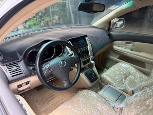 Lexus RX400h ឆ្នាំ2006 H-Full ក្នុងលឿង ពណ៌ផ្សែងបារី ម្ចាស់ដើមឯកសារគ្រប់ ធានាជូនអត់បុក