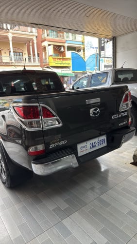 Mazda Bt50 2019ម៉ាសុីនធំថ្នាំសុីន១ជុំឡានថ្មី3.2កាប់ពីតាស់