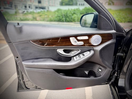 Mercedes c300 4matix