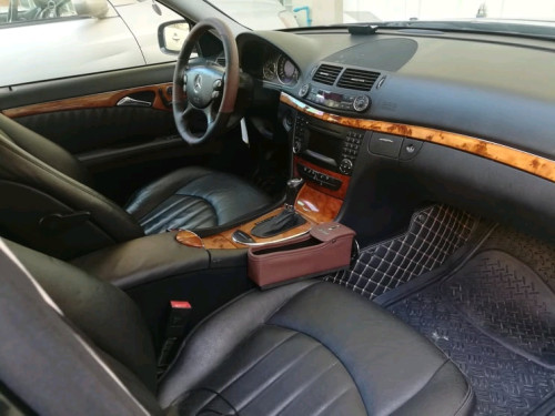 Mercedes E280  year 2009 for sale