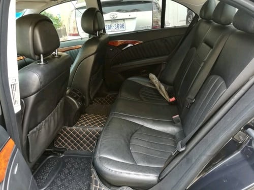 Mercedes E280  year 2009 for sale