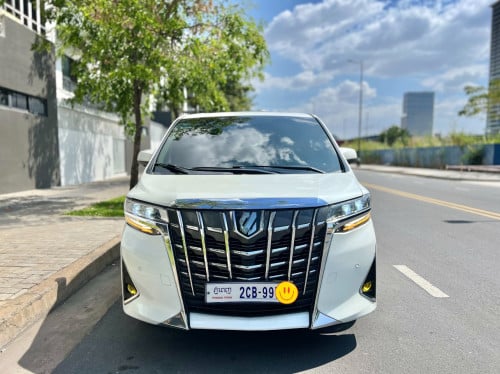 Model: Toyota Alphard MPV Minivan