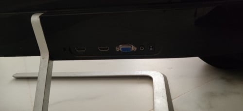 Moving Sale – AOC Monitor (Moving Sale)