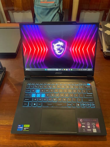 Msi i7 13Th RTX4060 M2 512G Ram16G