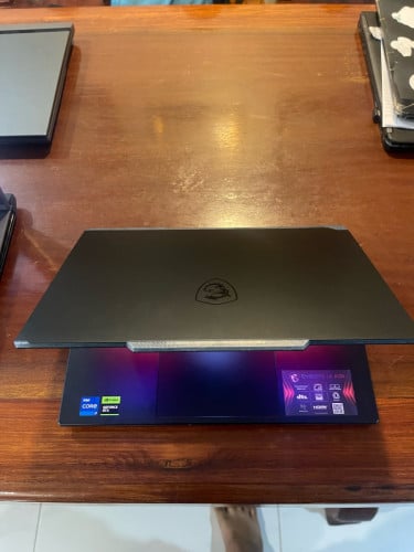 Msi i7 13Th RTX4060 M2 512G Ram16G