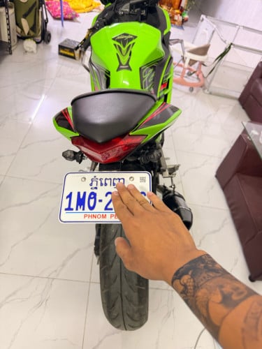 Ninja 250 ម៉ូតូទិញក្រដាស់ពន្ធទើបធ្វើលេខបាន 5ថ្ងៃ ម៉ូតូខ្ចីឈ្មោះម្ចាស់ដើម