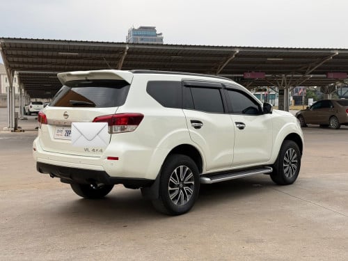 Nissan Terra Full option 2021​ប្រេីបាន6មុឺនគីឡូតិច