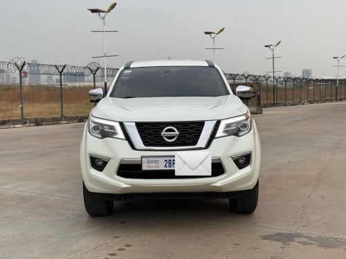 Nissan Terra Full option 2021​ប្រេីបាន6មុឺនគីឡូតិច
