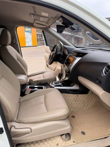 Nissan Terra Full option 2021​ប្រេីបាន6មុឺនគីឡូតិច