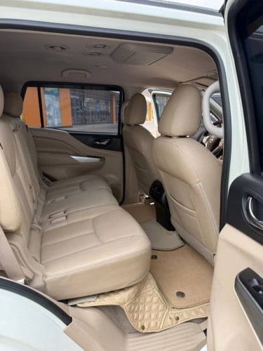 Nissan Terra Full option 2021​ប្រេីបាន6មុឺនគីឡូតិច