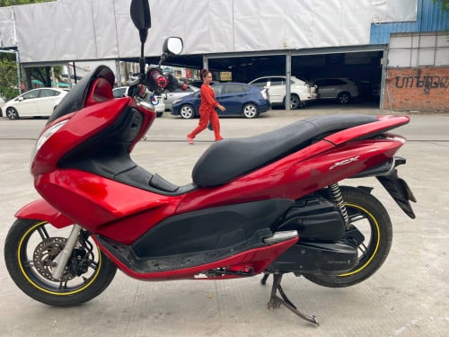 pcx 011 ជប៉ុនកាគ្រី