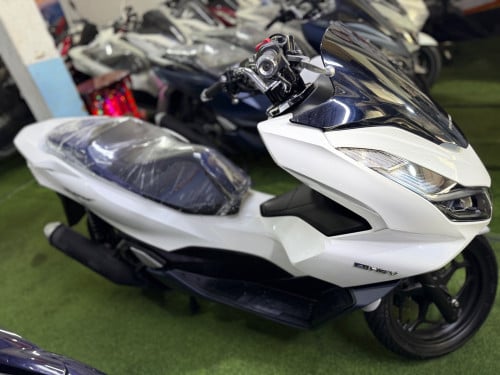 PCX Hybrid