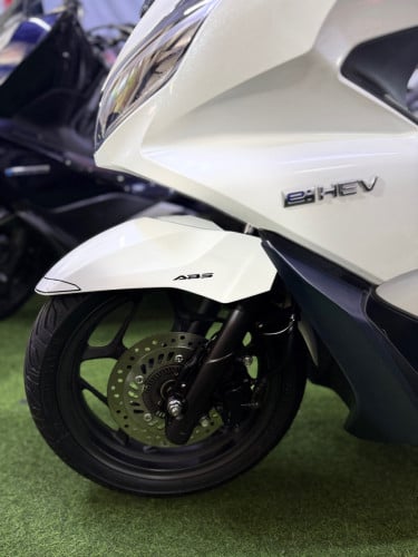 PCX Hybrid