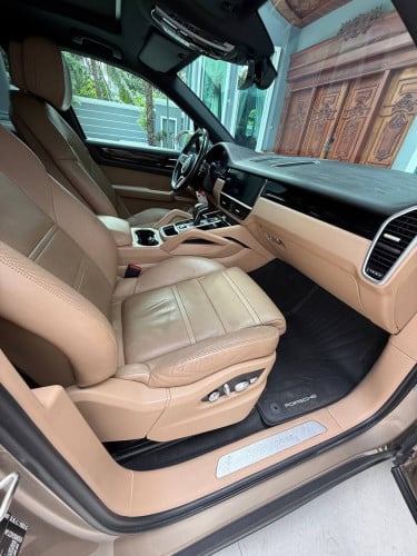 Porsche Cayenne 2019 ម្ចាស់ទី1 ឡានមូល