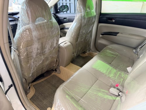 Prius 2008 Full option (ក្នុងលឿង)