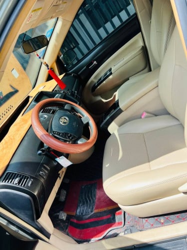 Prius05 hFull 8000ជាង