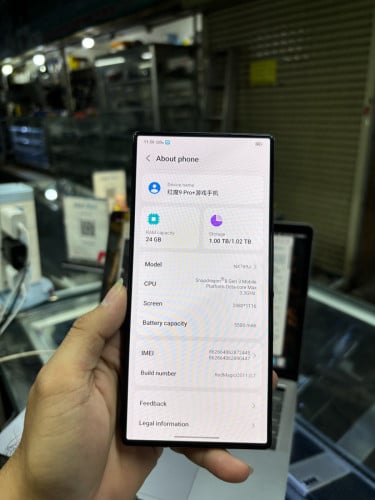 Redmagic9pro plus 1TB Ram24G Sim2 CH ម៉ាសុីនសានុំបែកខ្នងតិច