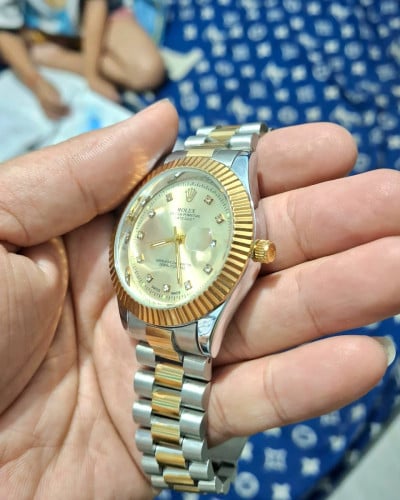 Rolex Date Just ត្រូវការលក់
