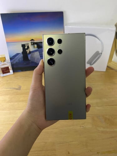 S24 Ultra លក់ប្រញាប់