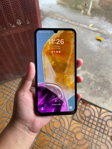 Samsung Galaxy M15 5G Ram6.00GB 128G ក្រុមហ៊ុន សុីម2